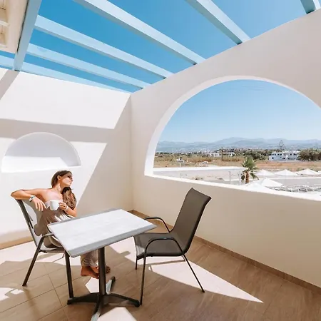 Hotell Naxian Emerald 4*
